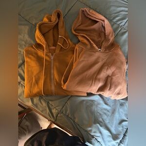 Set of 2 Brown Hooded Sweatshirts